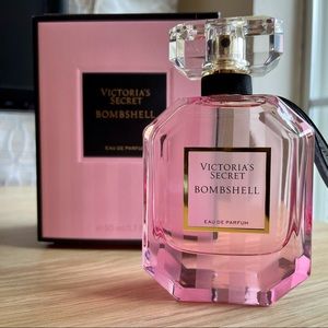 Victoria’s Secret Bombshell NWT